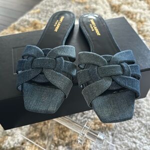 YSL Jean sandals almost new wore once